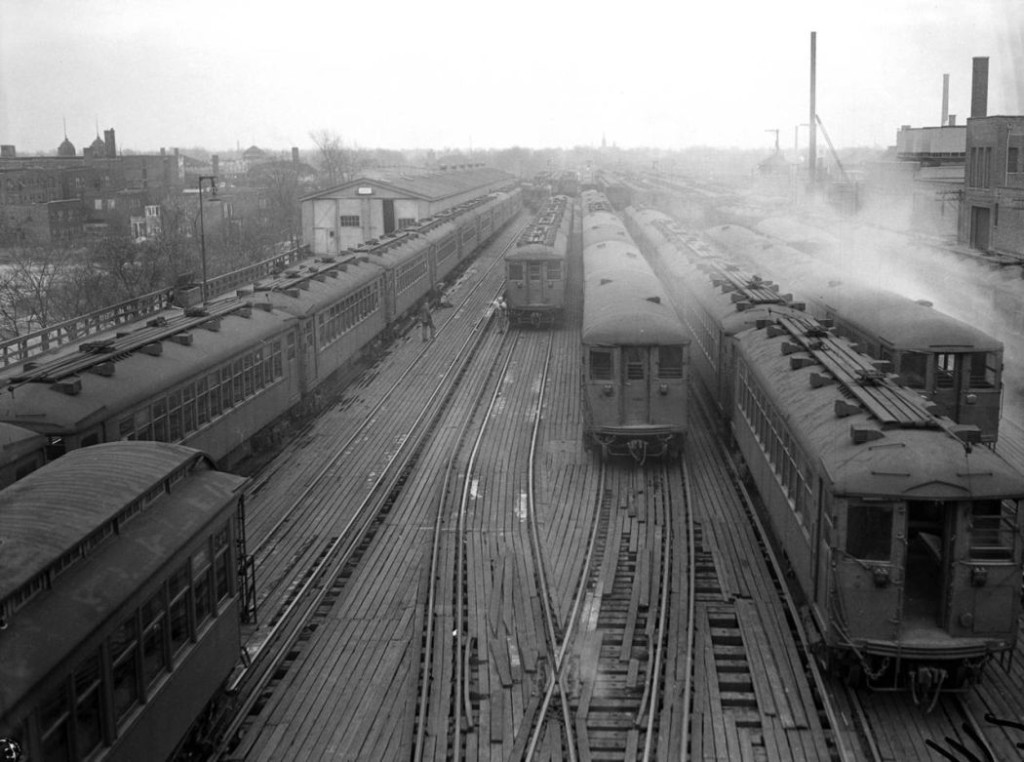 chicago line historic train 1900s monovisions