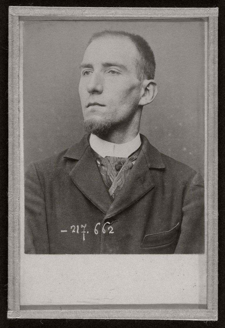 Biography: Pioneer Of Mug Shot – Alphonse Bertillon | MONOVISIONS