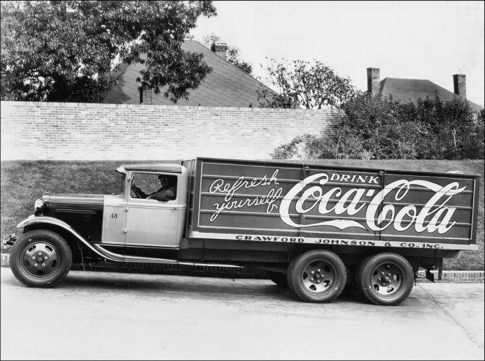 Ford-Coca-Cola-Truck-04