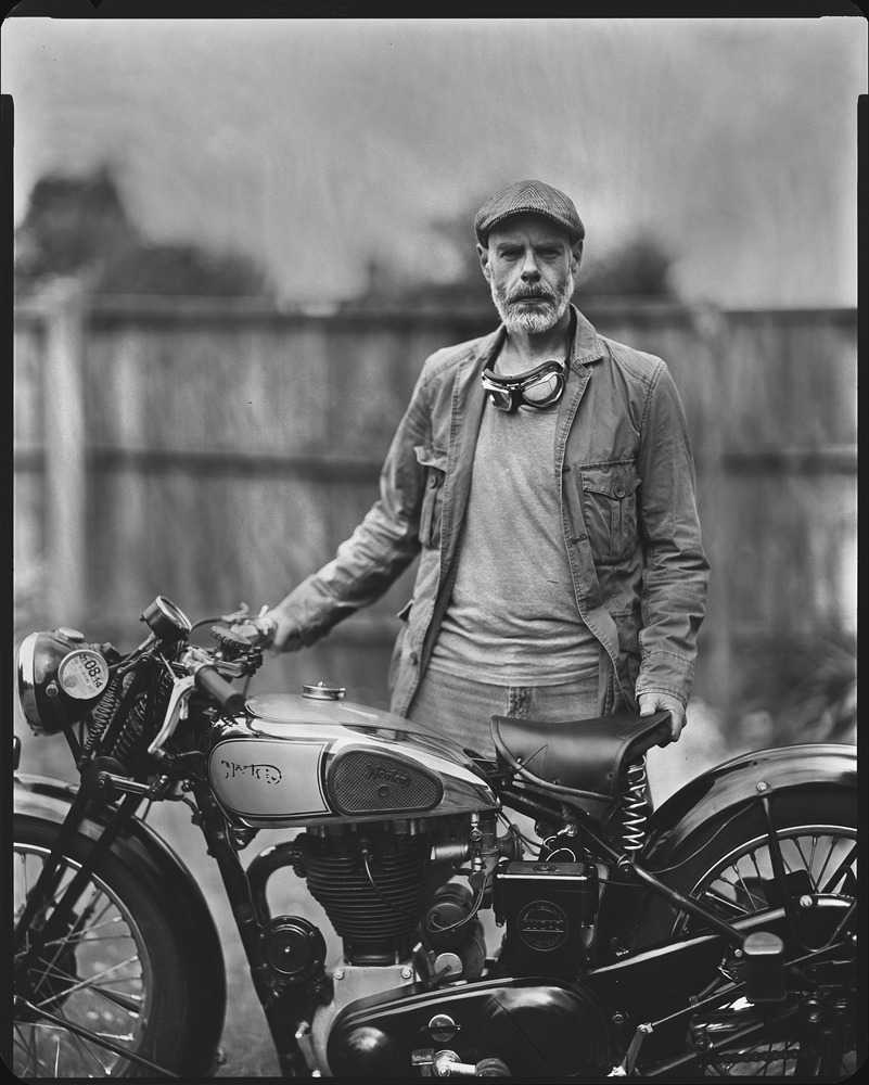 © Milosz Wozaczynski Man and the Norton motorcycle