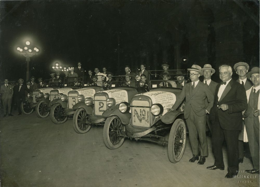 vintage-Motor-Racing-from-1920s-30s-06