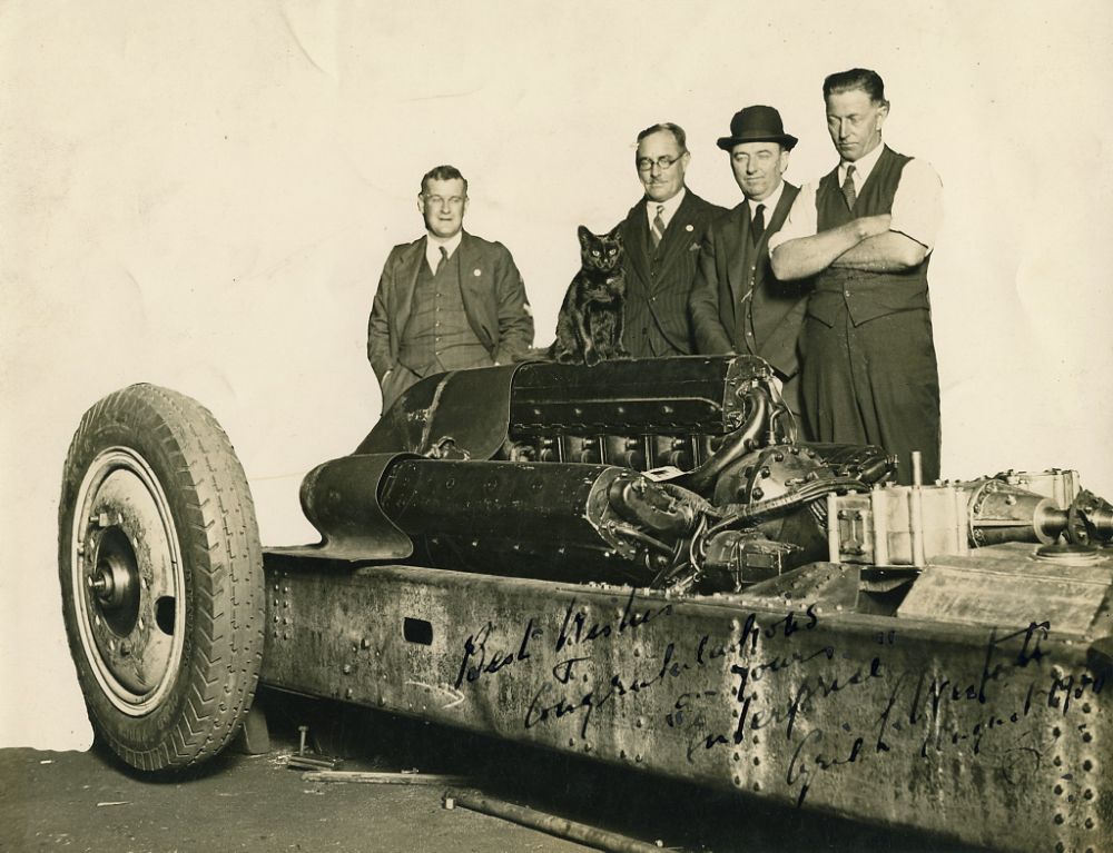 vintage-Motor-Racing-from-1920s-30s-21