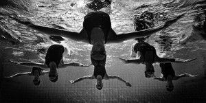 Tomasz Gudzowaty: Synchronized Swimming