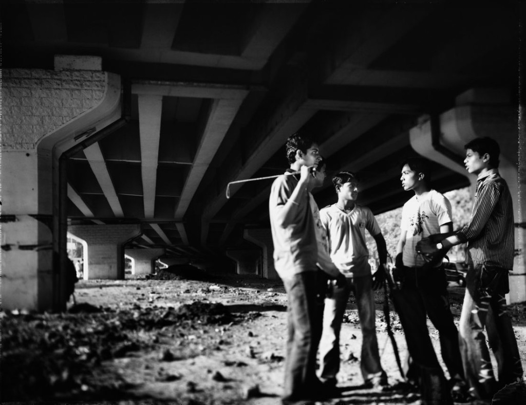 Tomasz Gudzowaty: Urban golf in India | MONOVISIONS - Black & White ...