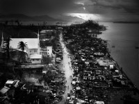 Tomasz Gudzowaty captures Typhoon Haiyan on the Philippines