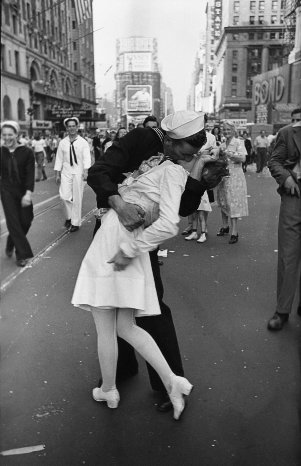 A Sailor and a Nurse in Times Square by Alfred Eisenstaedt