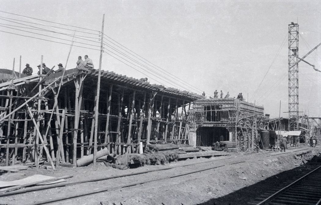 Manchuria-Northeast-Asia-in-1930s-Station Construction