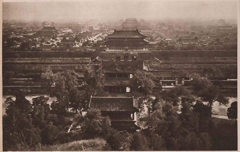 Peking-China-in-1920s-The forbidden City