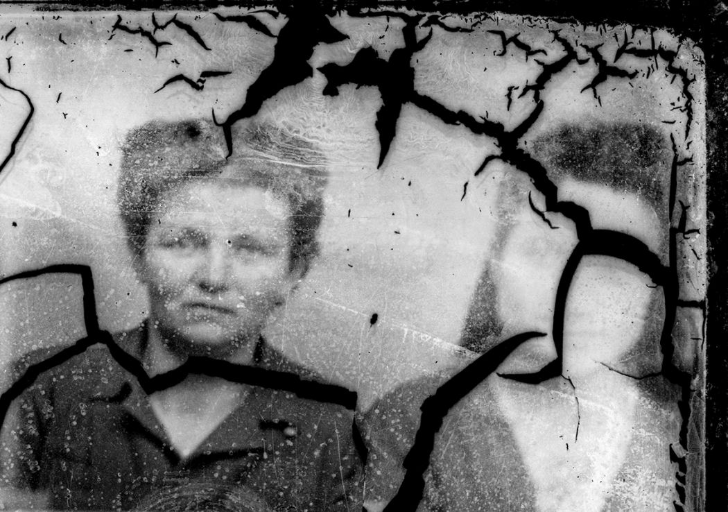 Broken Glass-Plate Portraits from Romania (1940s) / Costică Acsinte / Public Domain