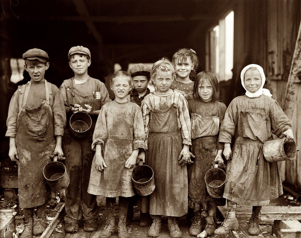 lewis-hine-child-labours-1913-40