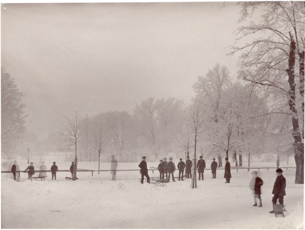 Winter in Humlegården, Stockholm, Sweden. People enjoying the winter in Humlegården park in Stockholm city. Date: 1880s