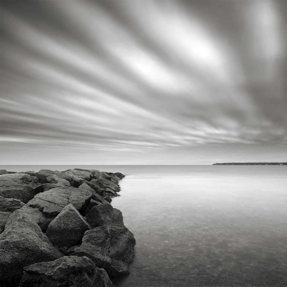 Top 10 Black  and White  Long Exposure Photographers 