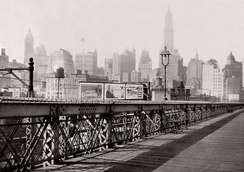 Manhattan from the Brooklyn Bridge, New York City , 1925, photo: Emil Otto Hoppé