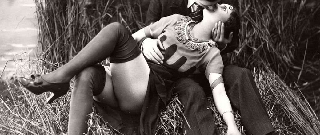 1040px x 440px - Vintage French Erotic Postcards (1920s) | MONOVISIONS - Black & White  Photography Magazine