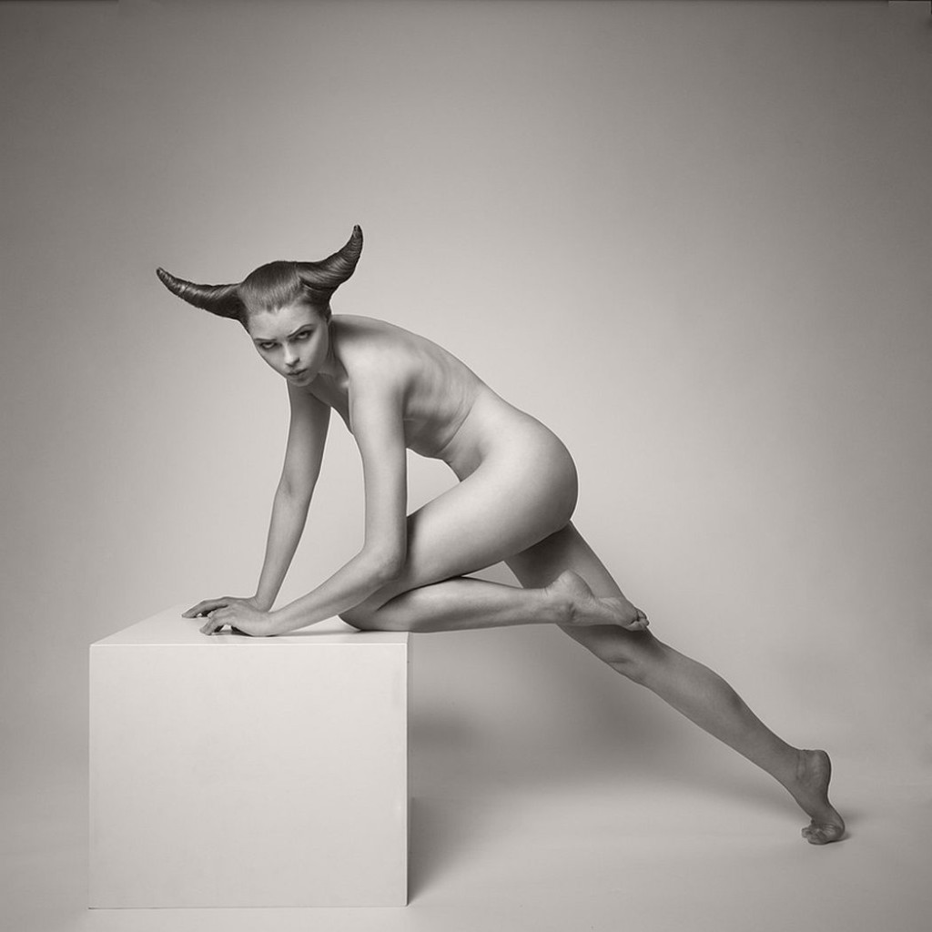 Geometrical Fine Art Nudes By Arkadiusz Branicki Monovisions Black