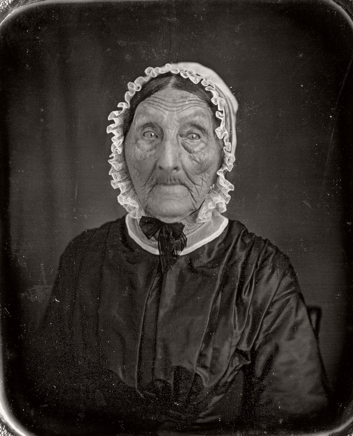 daguerreotype-portrait-ladies-born-in-the-late-18th-century-1700s-vintage-14