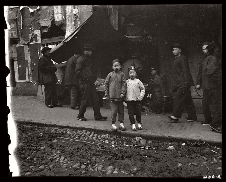 documentary-photographer-arnold-genthe-chinatown-07