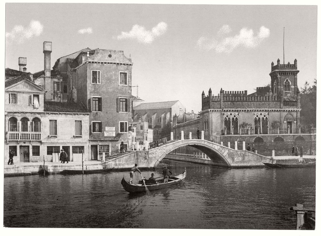 Historic B&W Photos Of Venice, Italy (19th Century) | MONOVISIONS ...