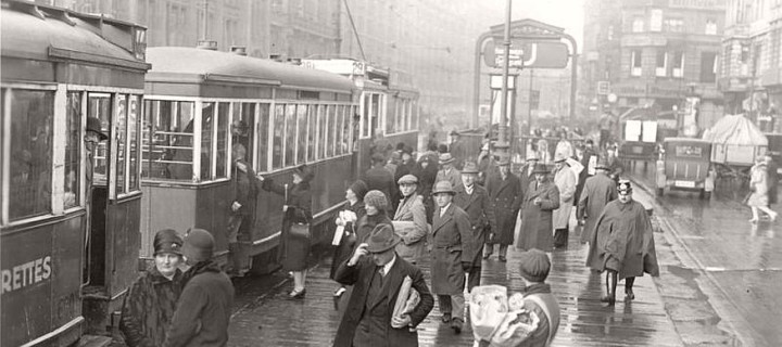 Historic photos of City Life of Berlin during the interwar period (1920s)