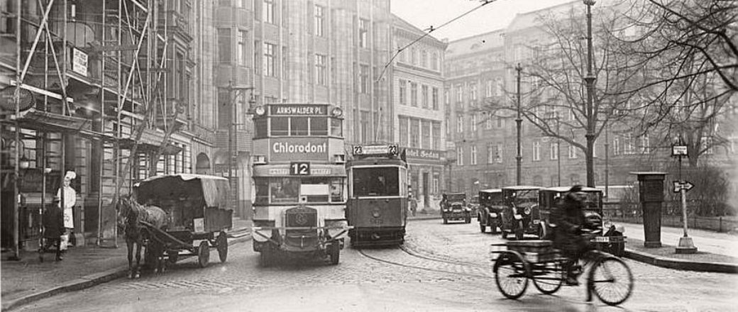 Vintage photos of City Life of Berlin during the interwar period (1920s)