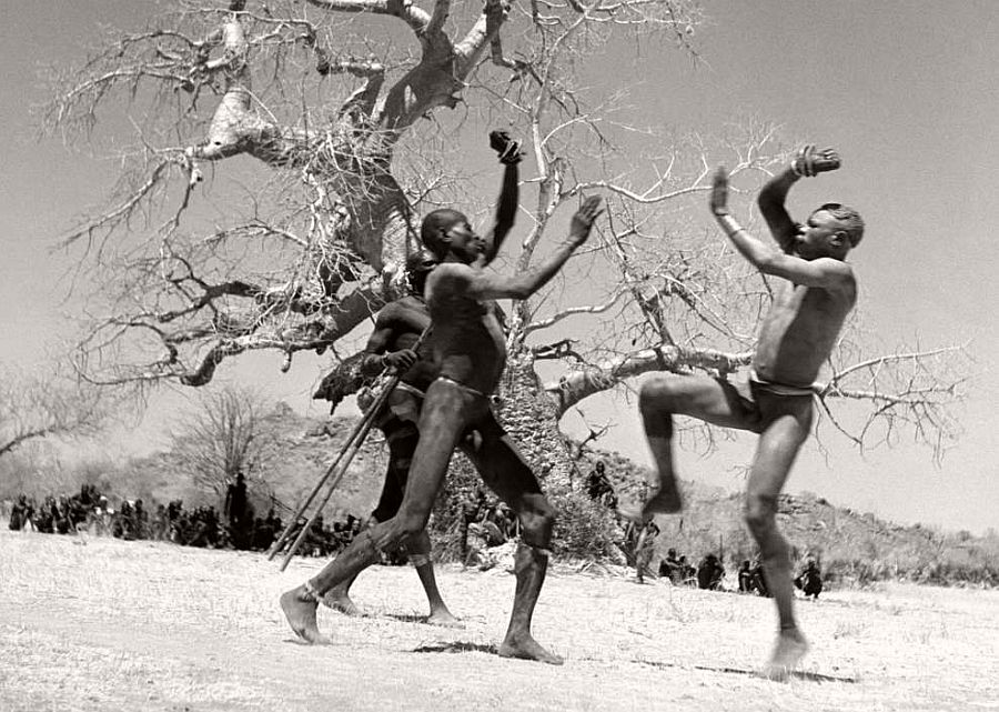 SUDAN. Kordofan. Two fighters from the Kao-Nyaro tribe who use lethal bracelets during fights. 1949.