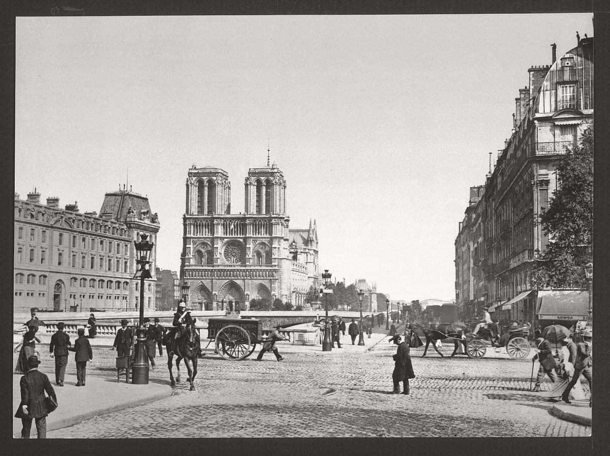 vintage-bw-photos-of-paris-france-late-19th-century-02