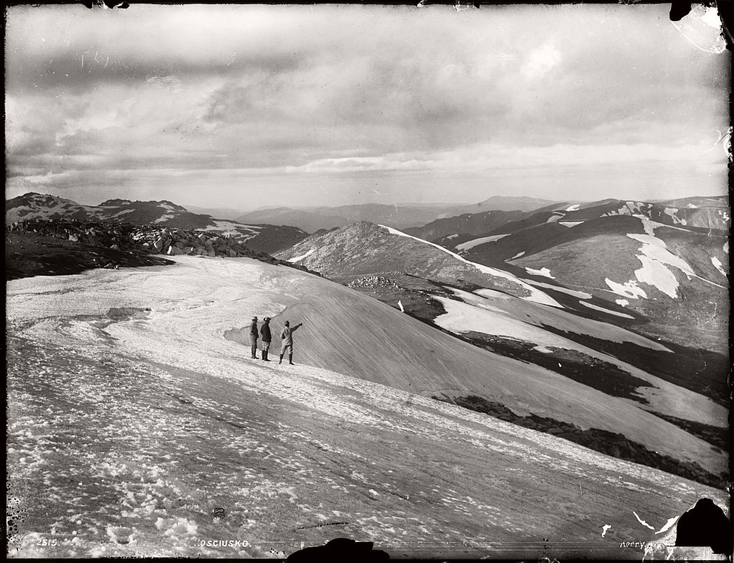vintage-glass-plate-negatives-of-snow-in-australia-1900s-01