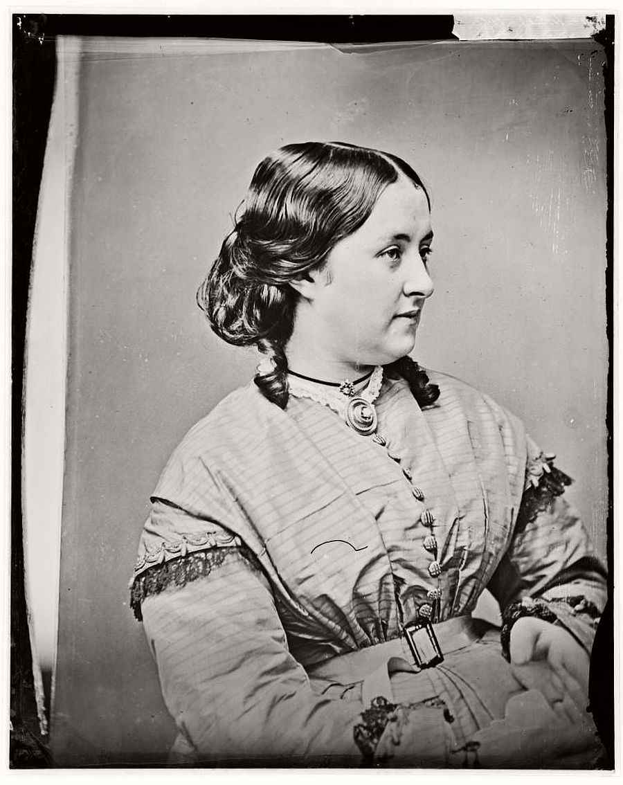 vintage-glass-plate-portraits-by-freeman-brothers-studio-1871-1880-11