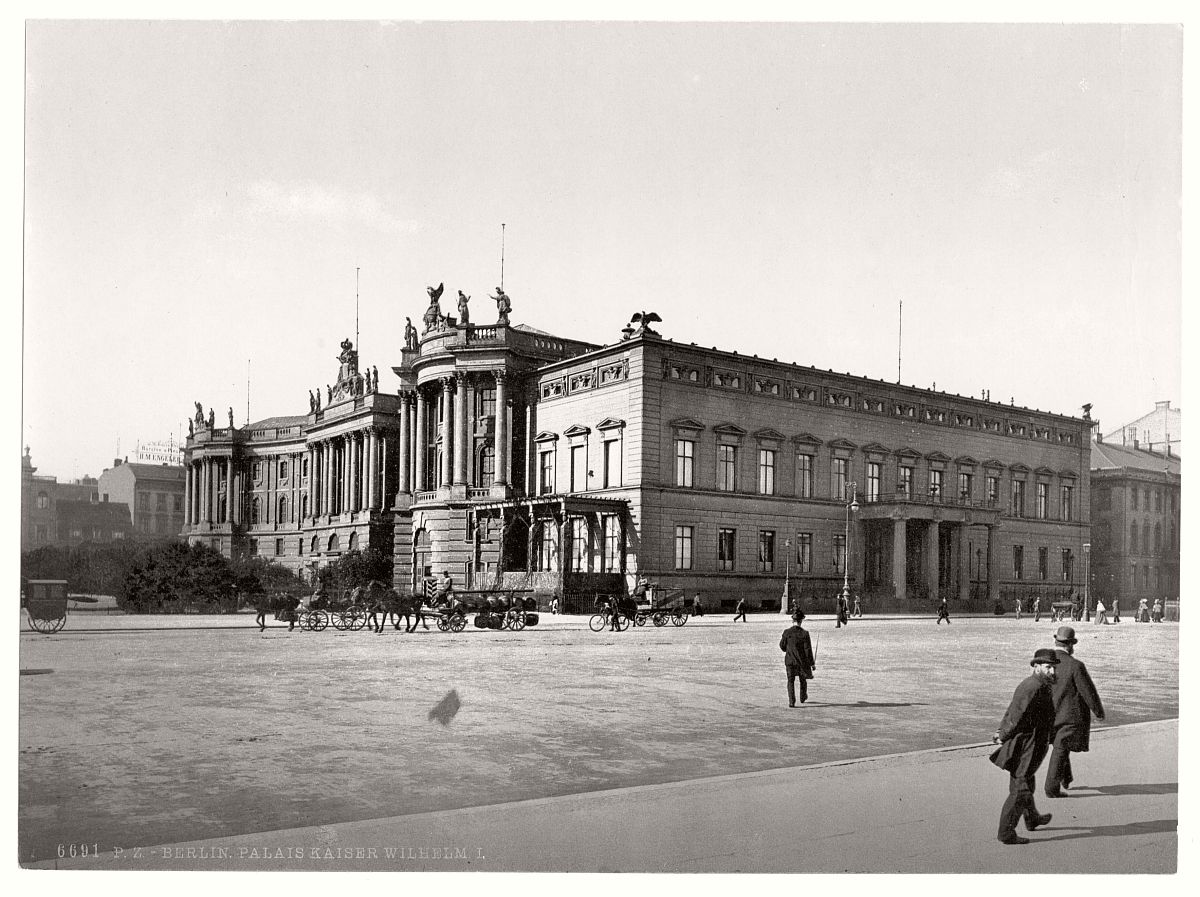 vintage-historic-photos-of-berlin-germany-circa-1890s-02