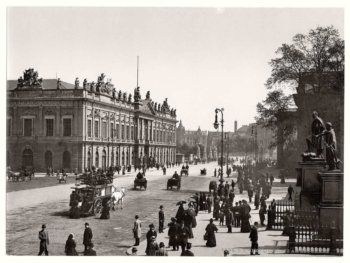 vintage-historic-photos-of-berlin-germany-circa-1890s-03