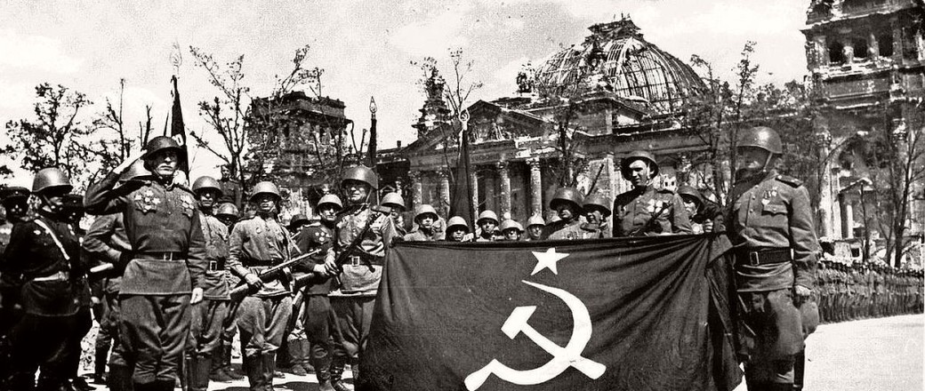 Vintage: historic photos of The Battle of Berlin (1945)