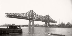 Vintage: Queensboro Bridge Under Construction (New York, 1907-1909)