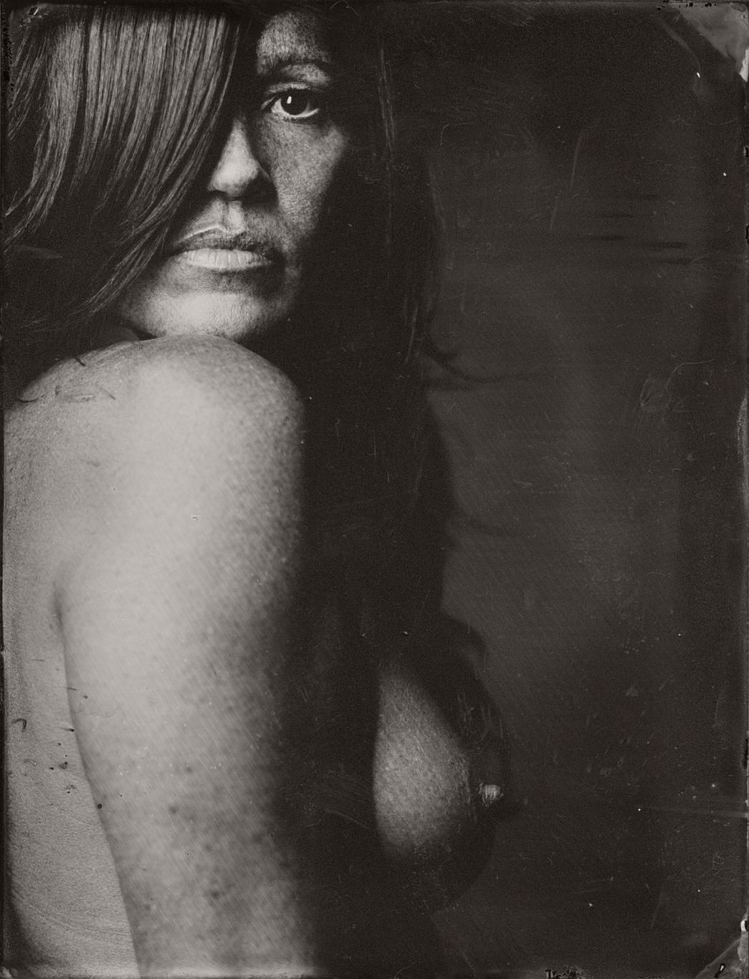 wet-plate-collodion-intimate-portraits-nudes-by-lunar-kostic-01