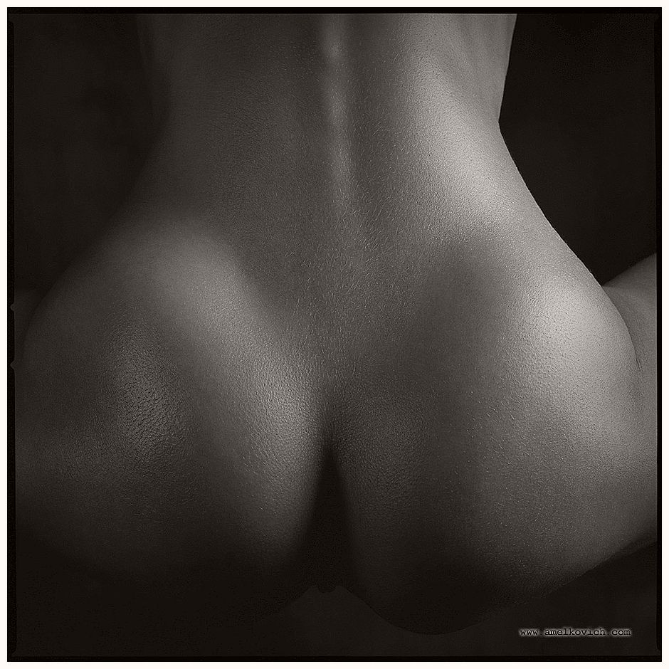 black-and-white-close-up-nudes-by-igor-amelkovich-03