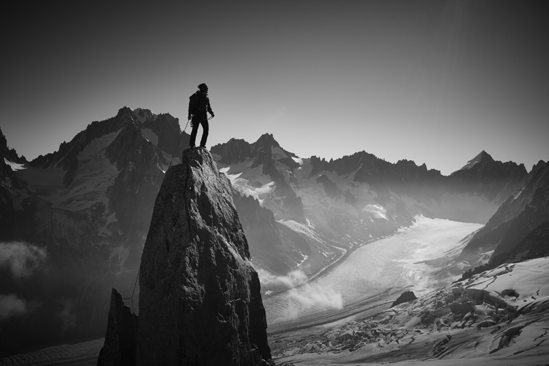 Climber © Yosuke Kashiwakura – Honorable Mention in Landscape, Professional