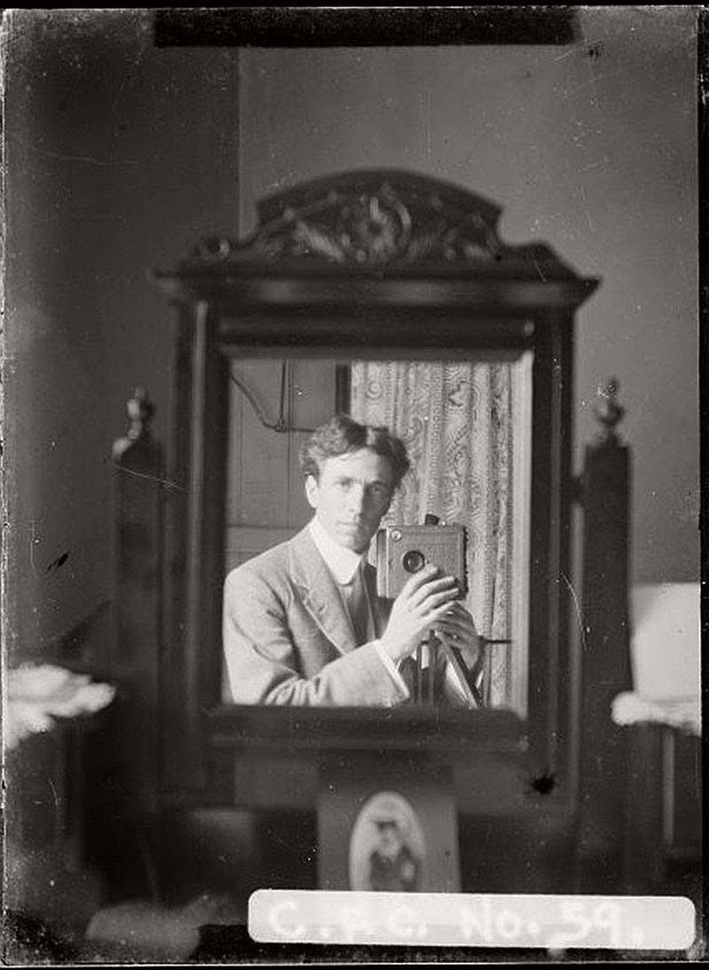 10 Vintage Self-portraits in Mirrors | MONOVISIONS - Black & White