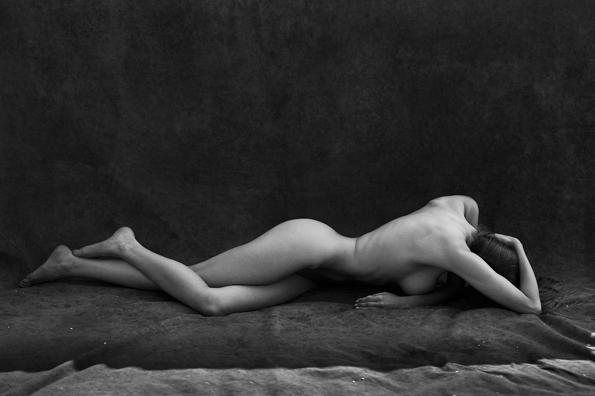 Fine Art Nude Women Photography