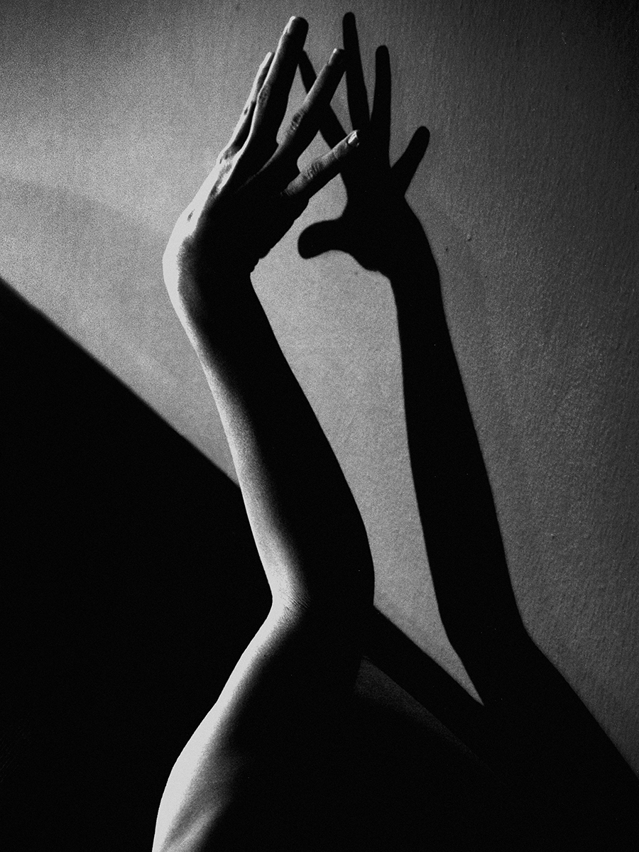 © Antigone Kourakou: The Shadow Of Things
