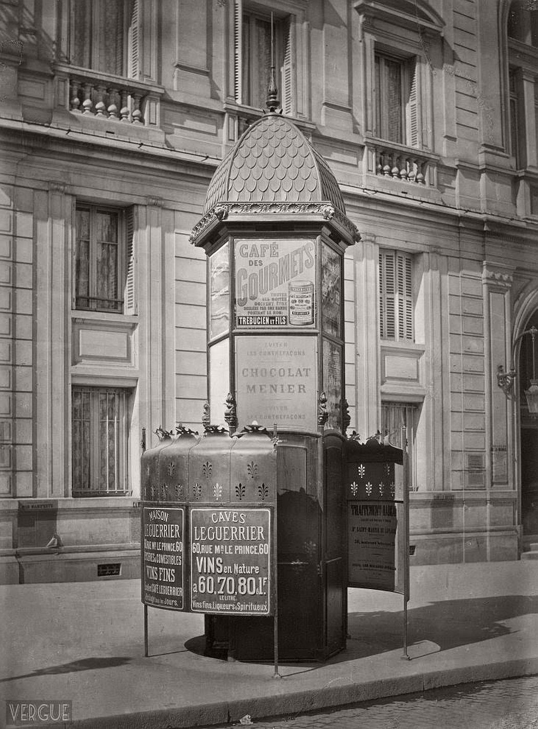 vintage-public-urinals-in-paris-by-charles-marville-19th-century-09