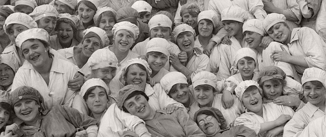 Vintage: Women at work during World War I