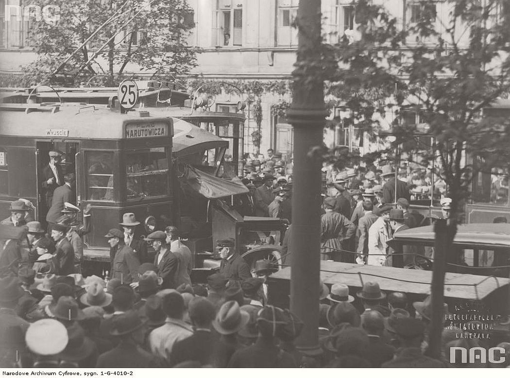 Vintage: Trams in Poland (1930s) | MONOVISIONS - Black & White ...