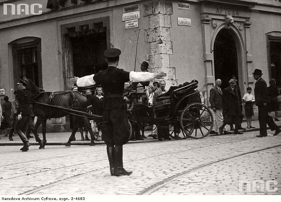 skrzyżowanie ulic-szczepańskiej-i-sławkowskiej-w-krakowie-1941