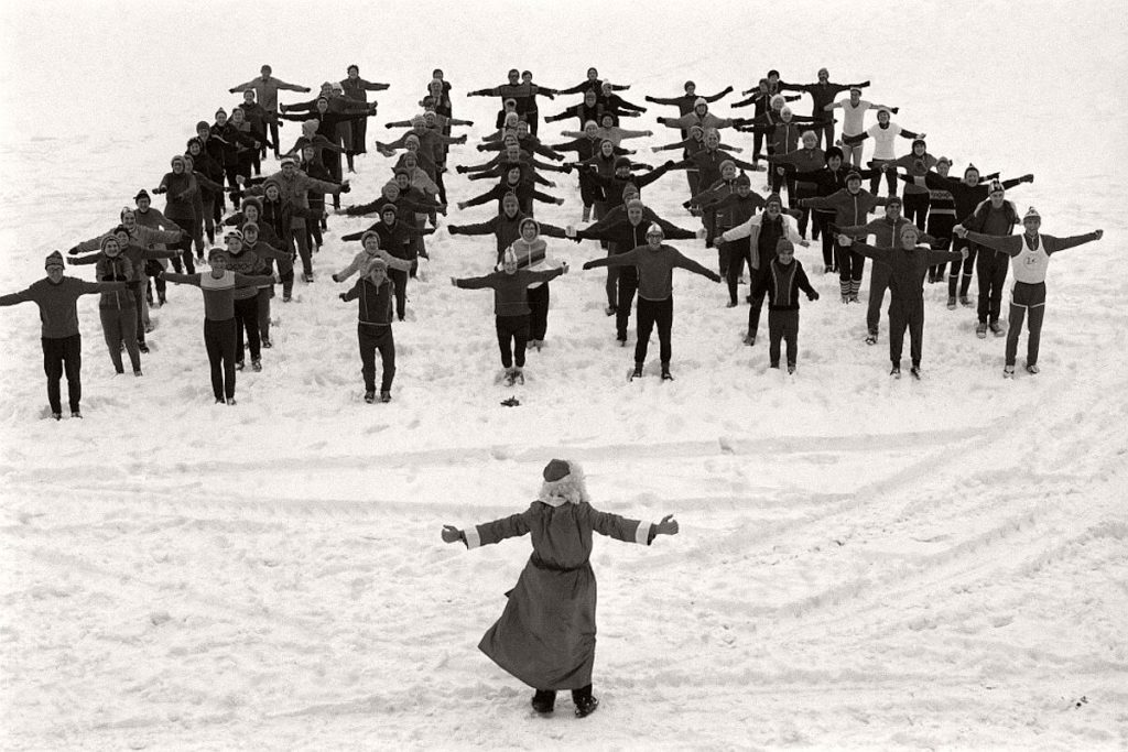 Vintage: New Year’s Eve in Soviet Russia | MONOVISIONS - Black & White ...