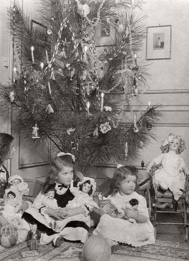 Vintage: Children Celebrating Christmas (1900s)  MONOVISIONS - Black & White Photography Magazine