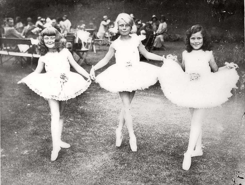 Vintage Group Photos Of Dancing Girls 1910s 1930s Monovisions