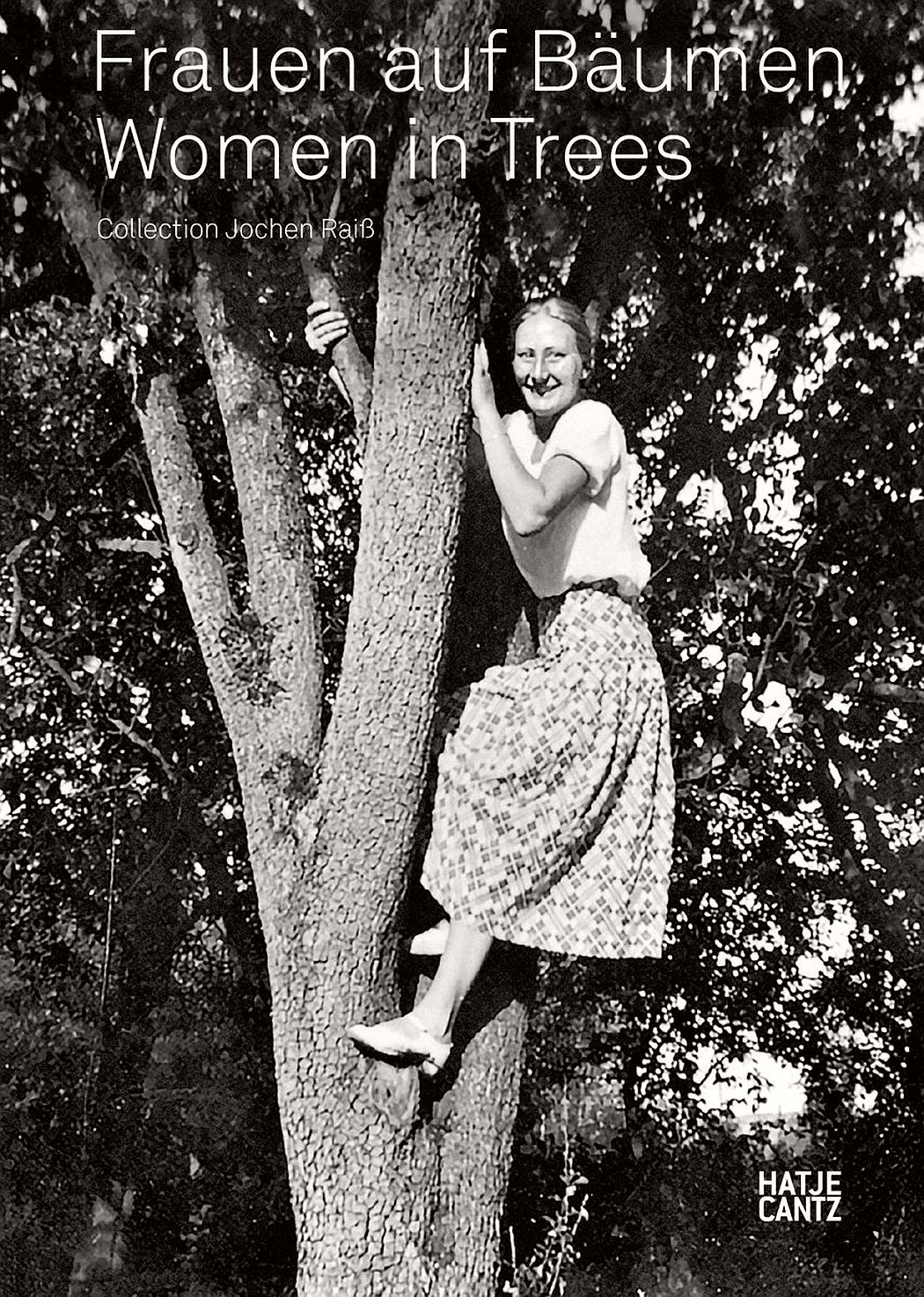 women-in-trees-hatje-cantz-00-book-cover