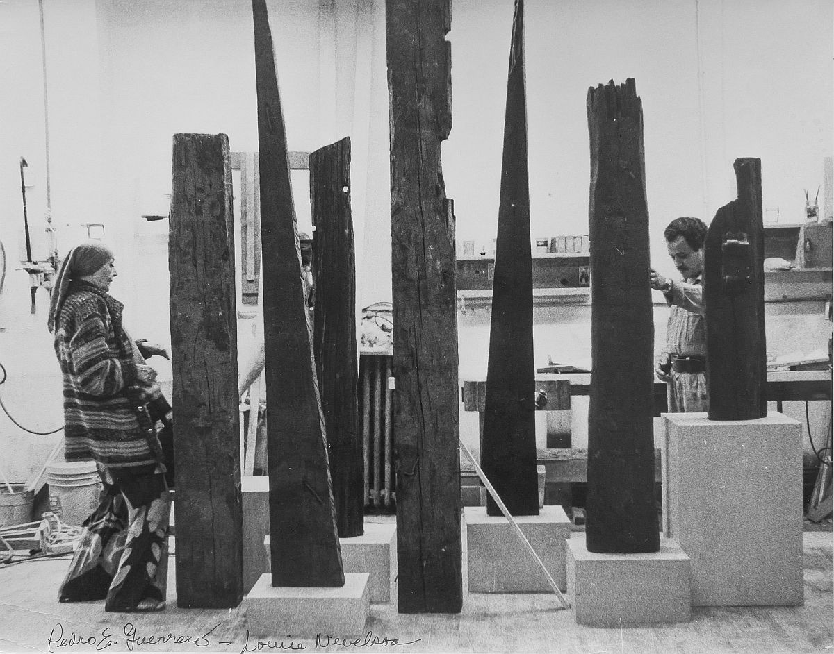 Estate of Pedro E. Guerrero, Louise Nevelson with Salvaged Wood Sculpture, 1978