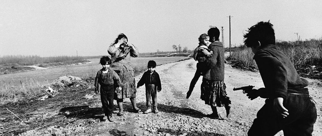 Josef Koudelka: Gypsies | MONOVISIONS - Black & White Photography 