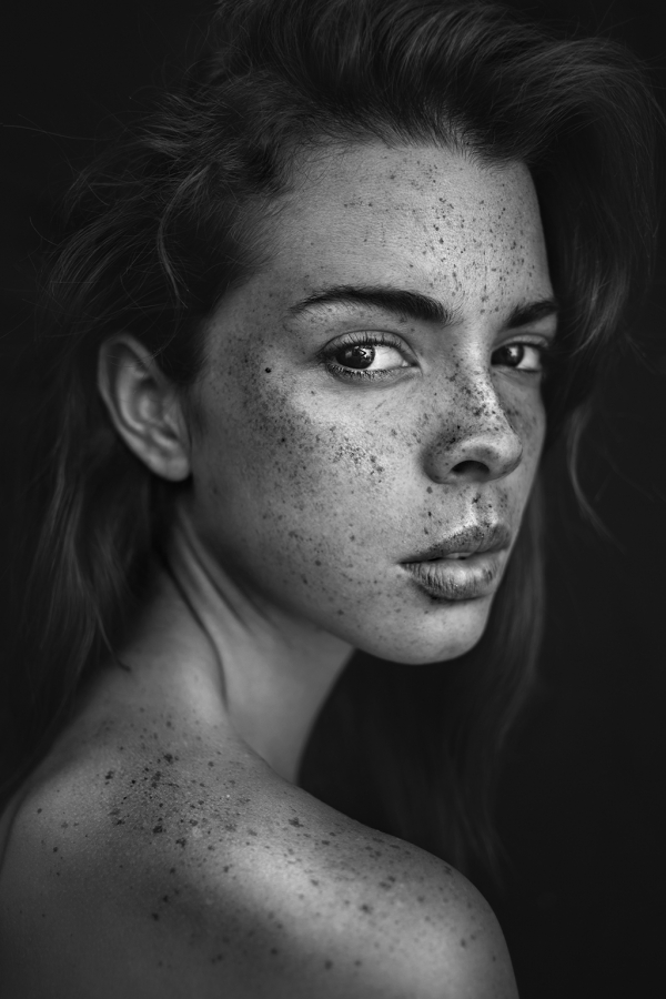 Portrait of Elena by Agata Serge (Poland) – 1st Place Winner – Portrait Photographer of the Year 2016