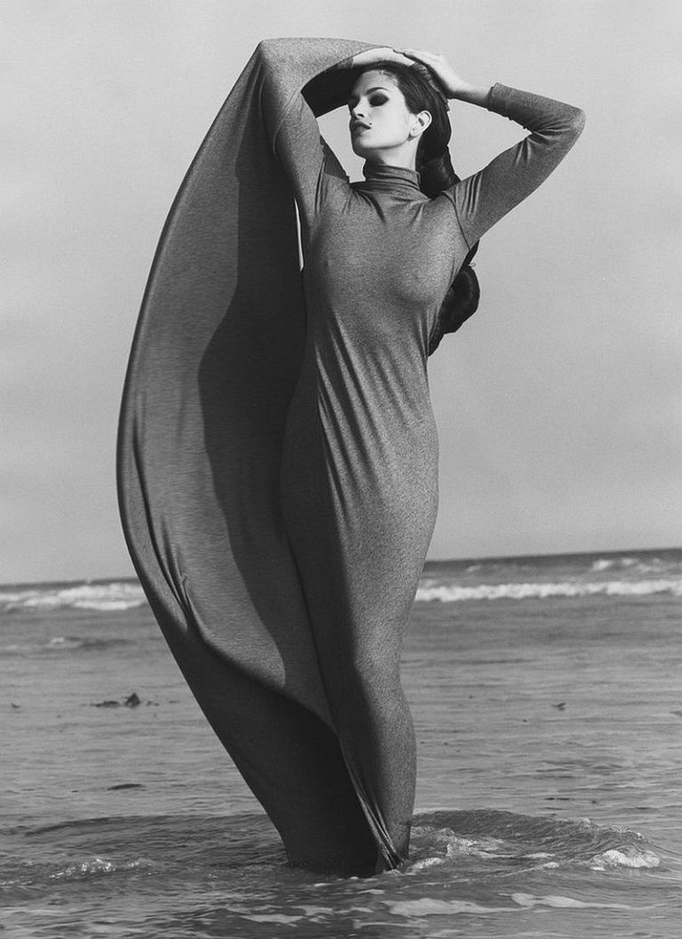 Herb Ritts: Super | MONOVISIONS - Black & White Photography Magazine